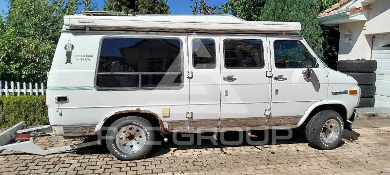 1995 GMC VANDURA