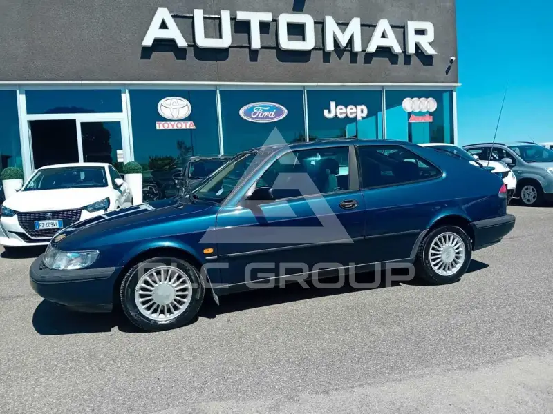 1995 SAAB 900