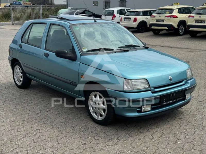1995 Renault Clio