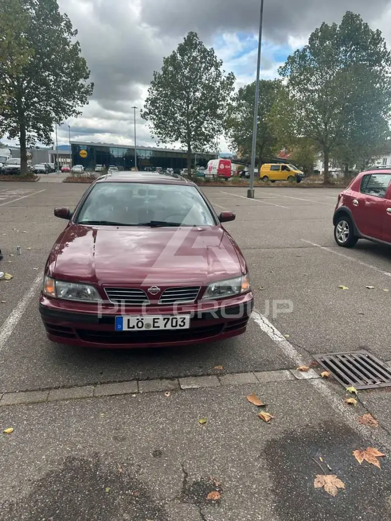 1996 Nissan MAXIMA