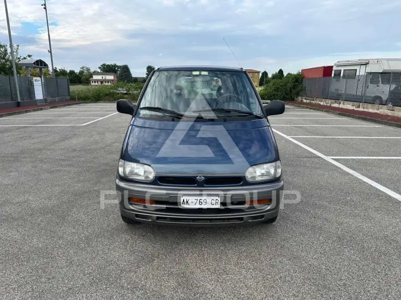 1996 Nissan Serena