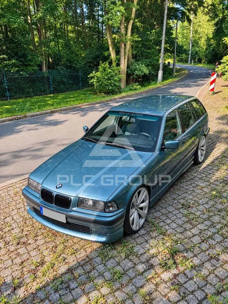 1996 BMW 323