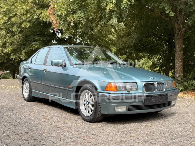 1996 BMW 328