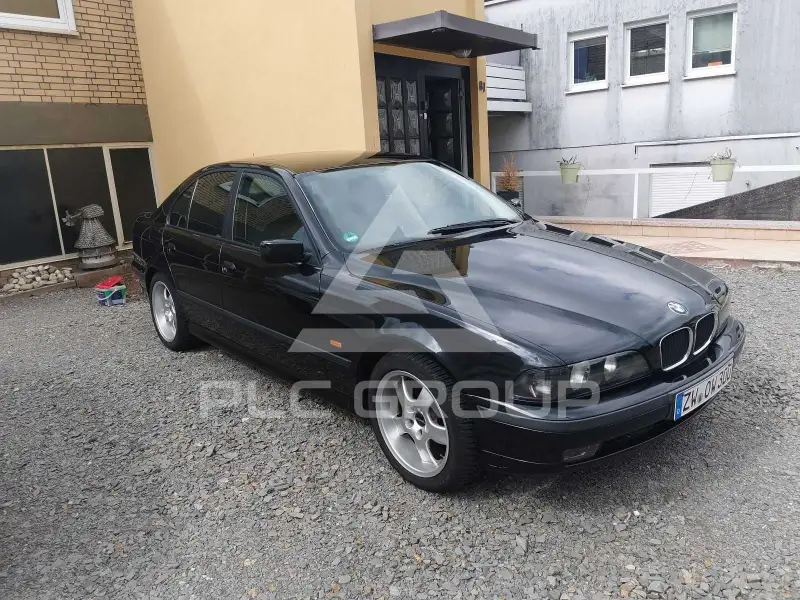 1996 BMW 528
