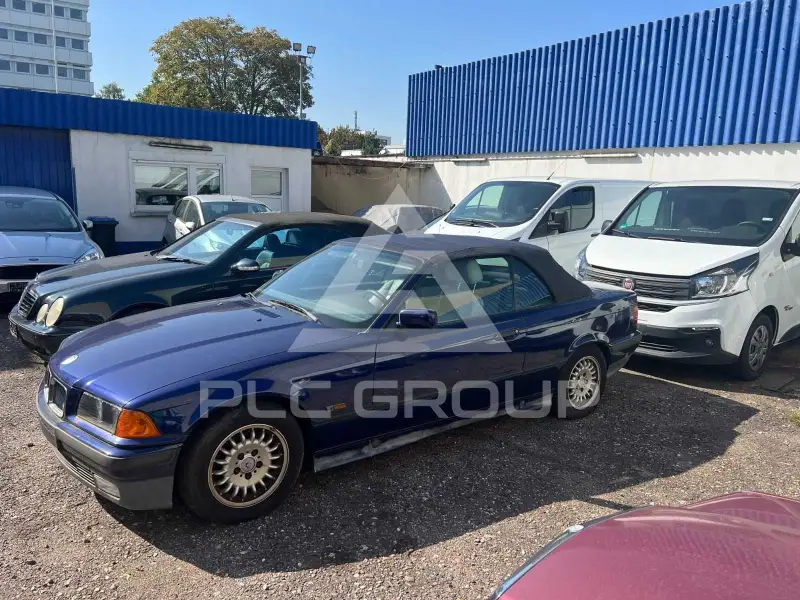 1996 BMW 320