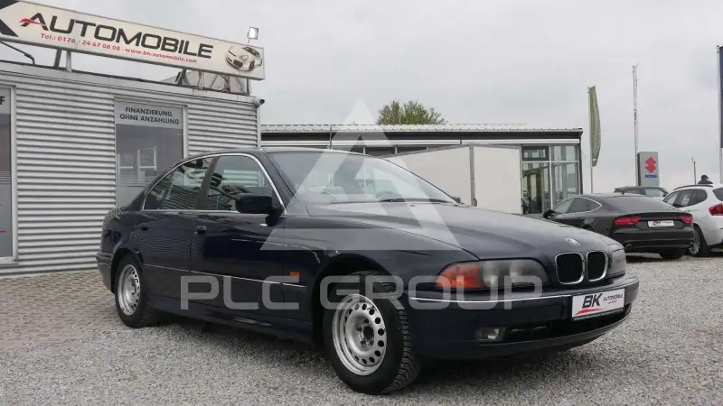 1996 BMW 520