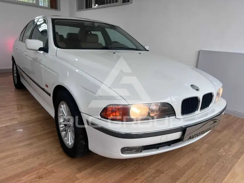 1996 BMW 520