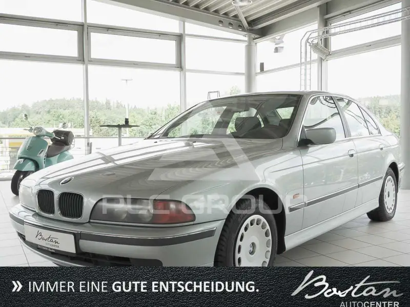 1996 BMW 520