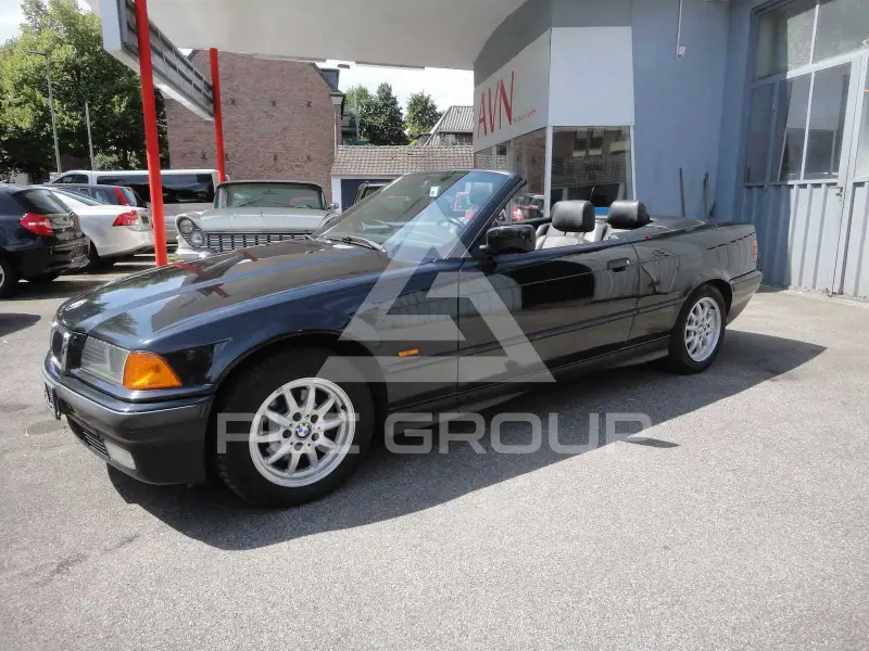 1996 BMW 318