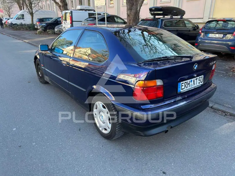 1996 BMW 318
