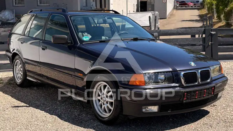 1996 BMW 318