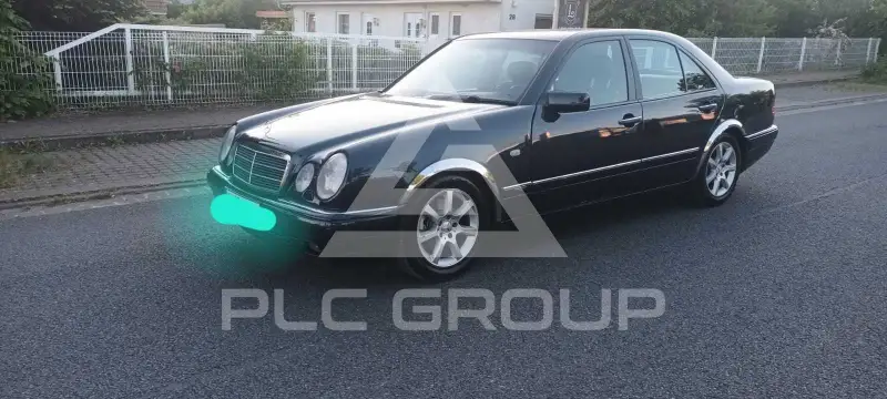 1996 Mercedes Benz E 320