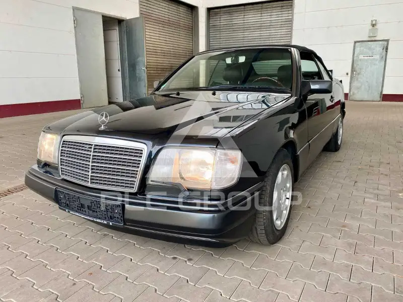 1996 Mercedes Benz E 320