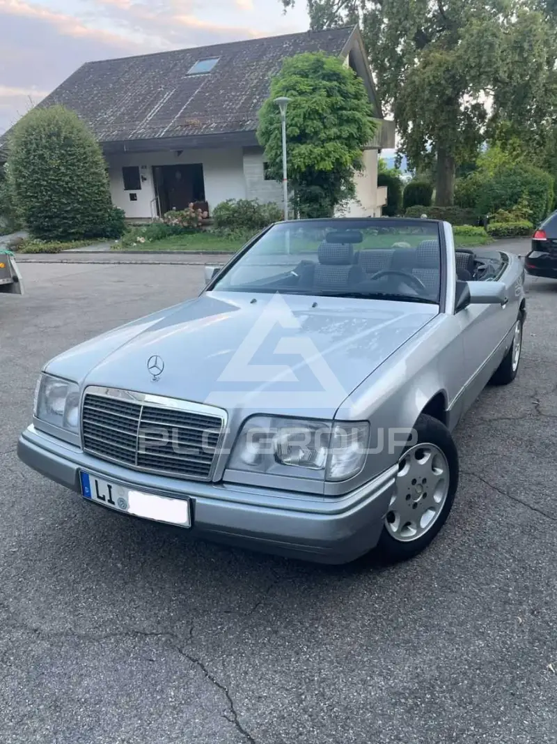 1996 Mercedes Benz 200