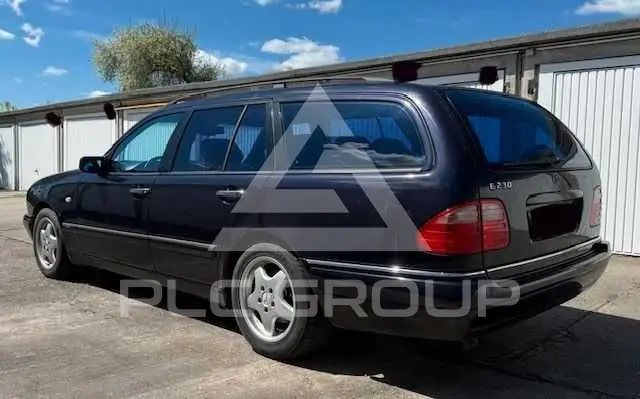 1996 Mercedes Benz E 230
