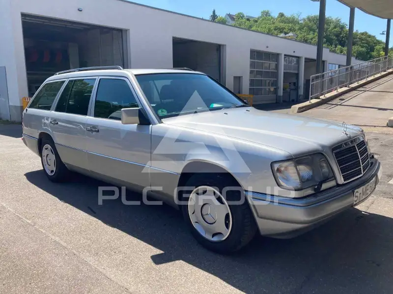 1996 Mercedes Benz 220
