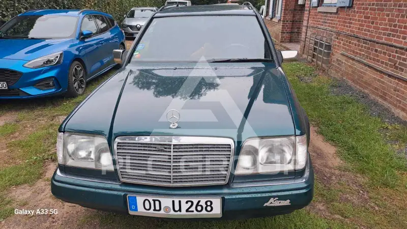 1996 Mercedes Benz E 200