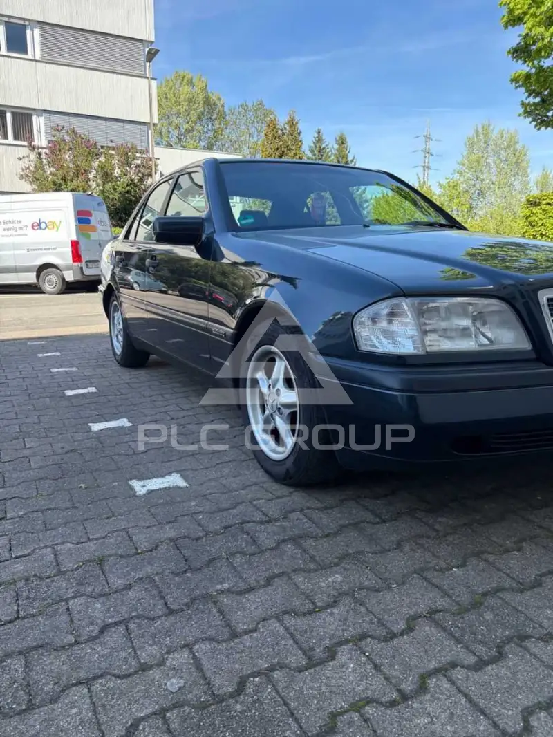 1996 Mercedes Benz C 180