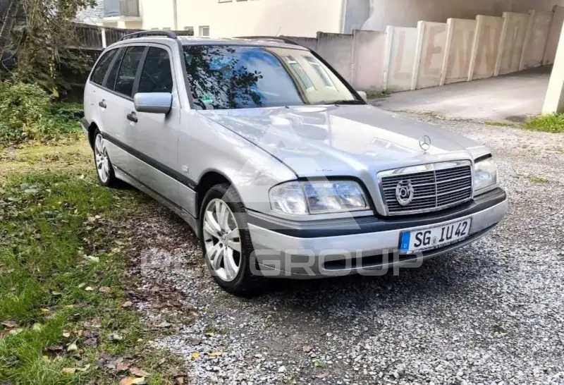 1996 Mercedes Benz C 180