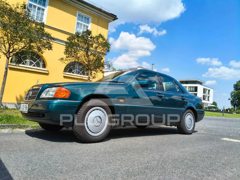 1996 Mercedes Benz C 180