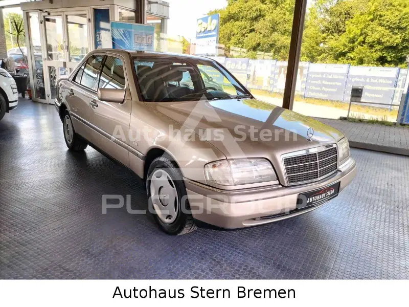 1996 Mercedes Benz C 180