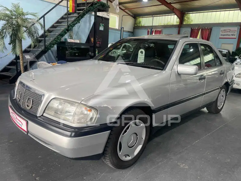 1996 Mercedes Benz C 200