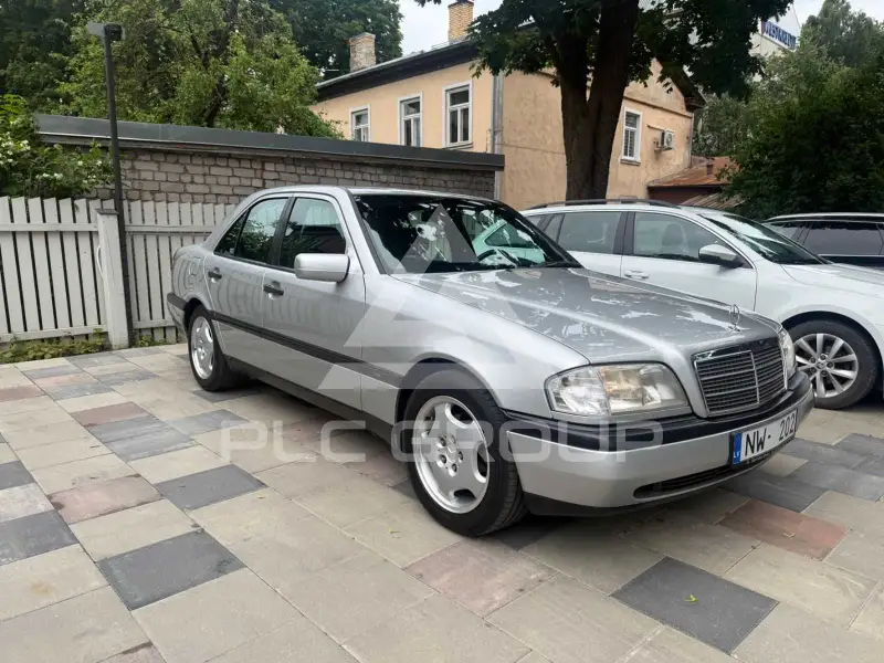 1996 Mercedes Benz C 200
