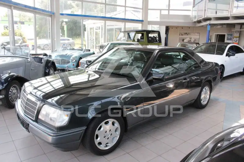 1996 Mercedes Benz E 220