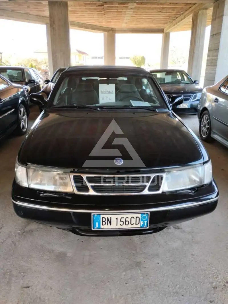 1996 SAAB 900
