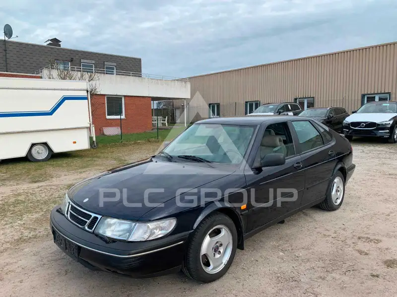 1996 SAAB 900