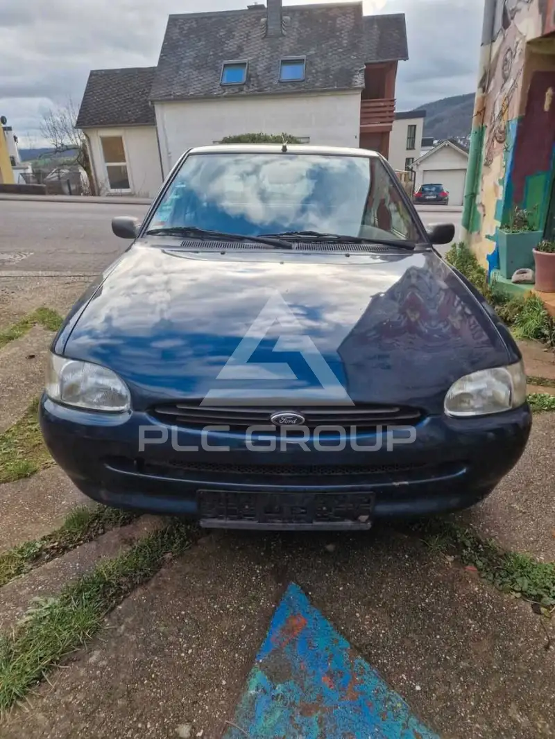 1996 Ford ESCORT