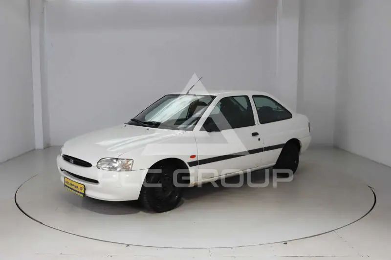 1996 Ford ESCORT