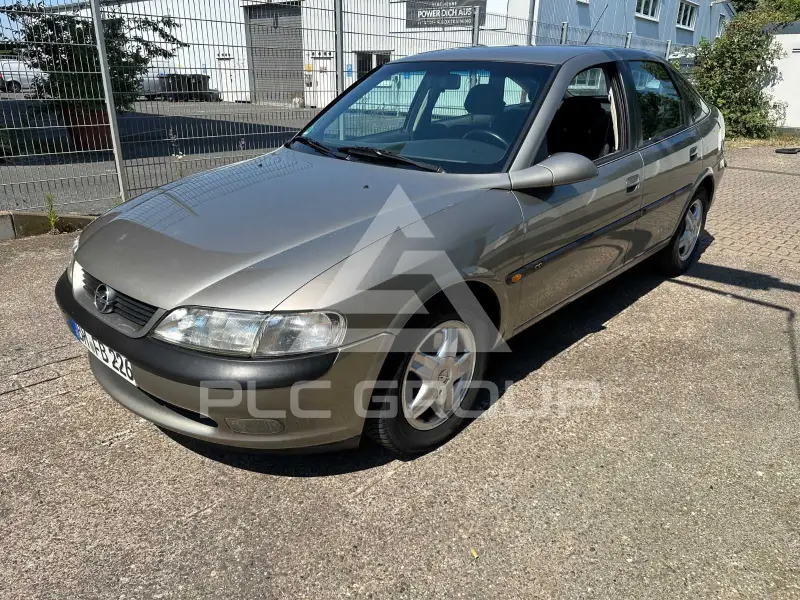 1996 Opel Vectra