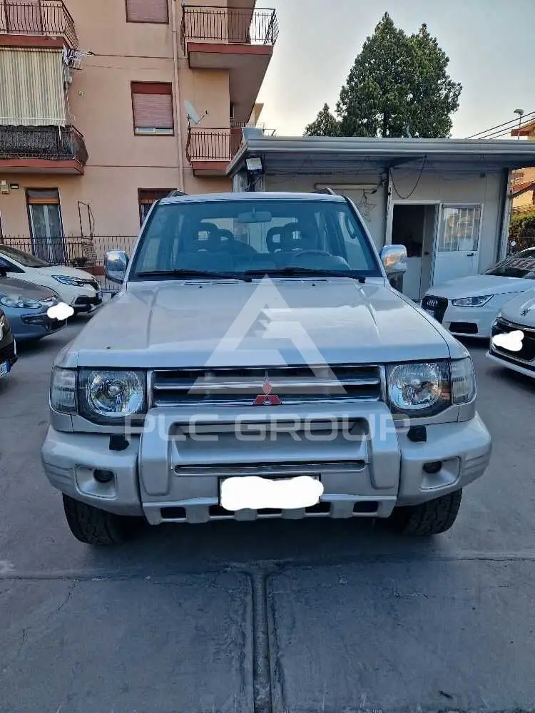 1997 Mitsubishi PAJARO