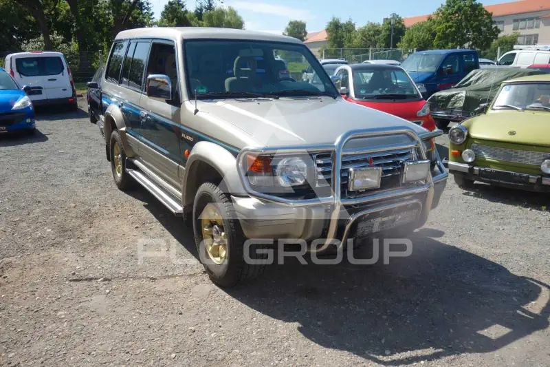 1997 Mitsubishi PAJARO