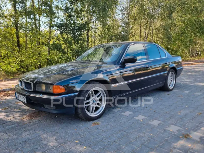 1997 BMW 740