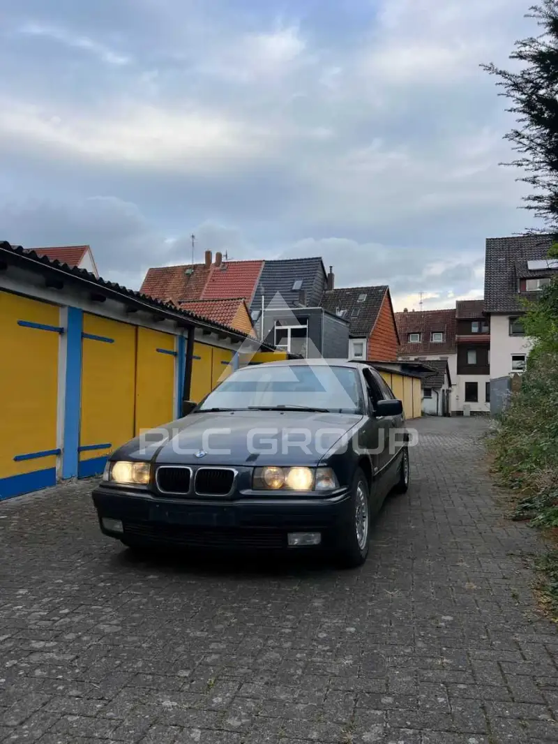 1997 BMW 316