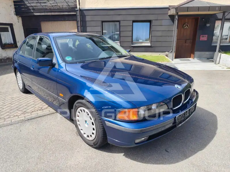 1997 BMW 523