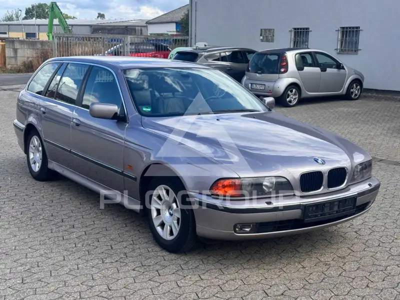 1997 BMW 528