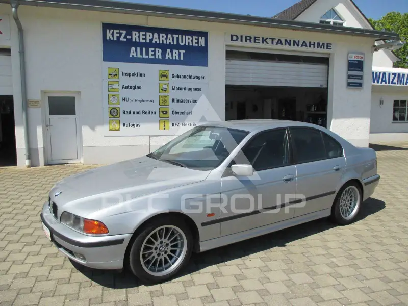 1997 BMW 528