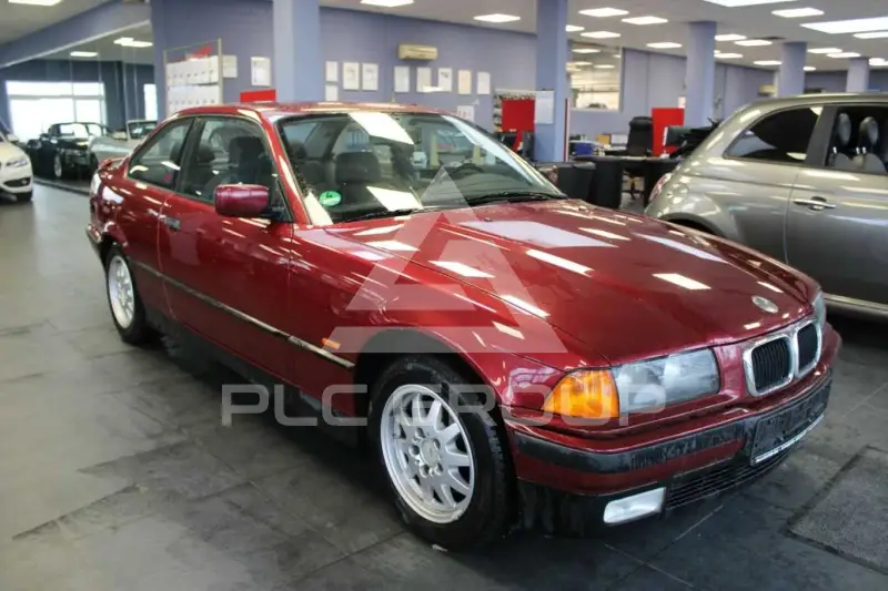 1997 BMW 320