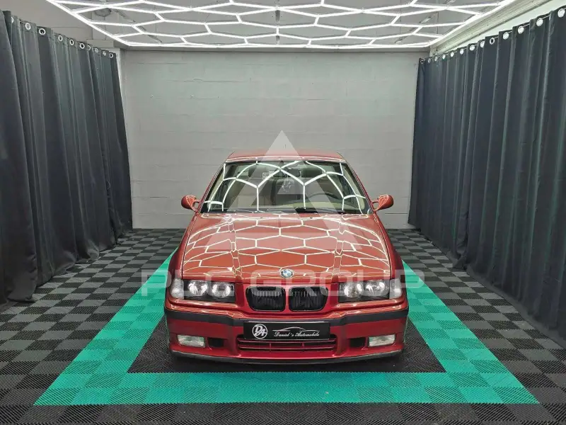 1997 BMW 320