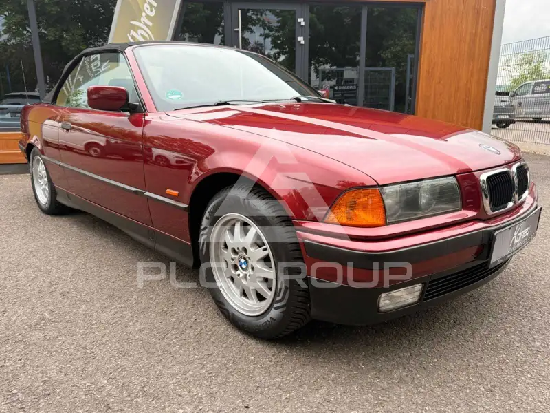1997 BMW 320