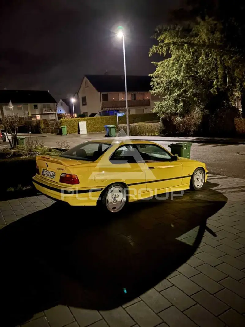 1997 BMW 320