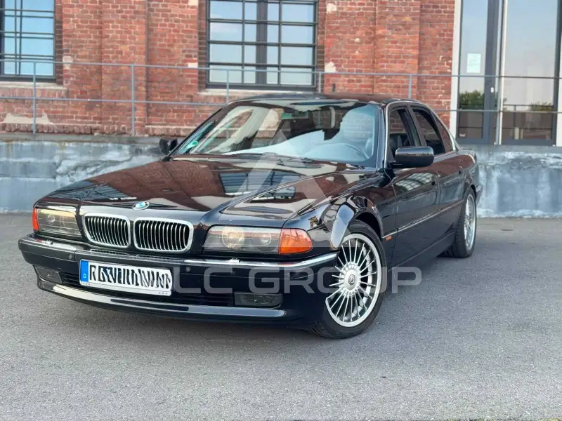 1997 BMW 728