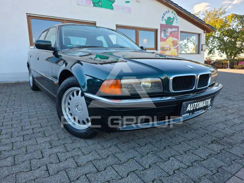 1997 BMW 728
