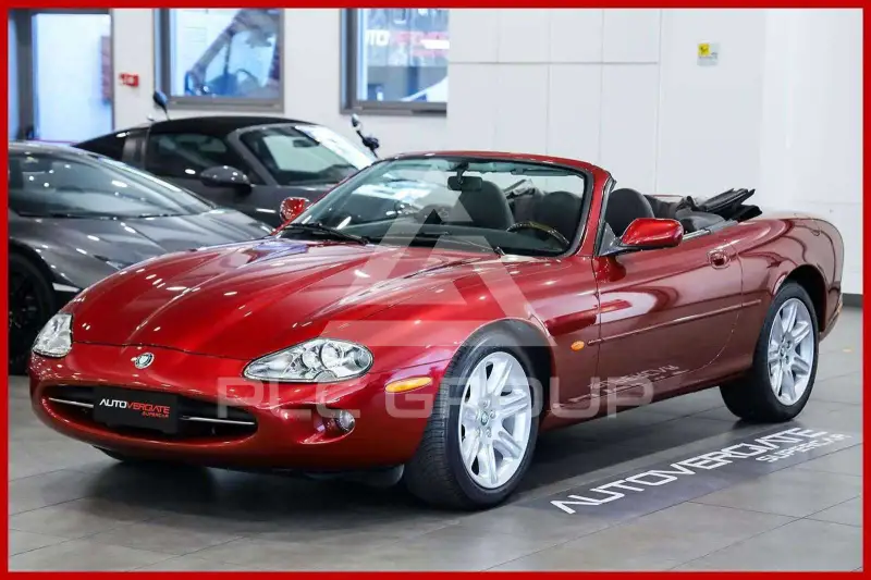 1997 Jaguar XK8