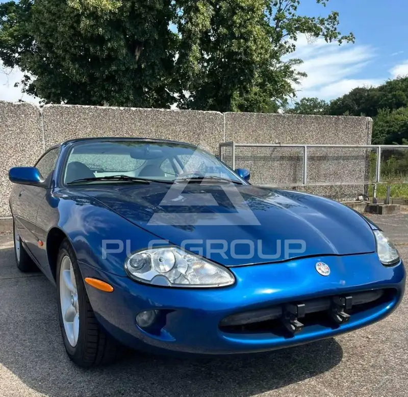 1997 Jaguar XK8