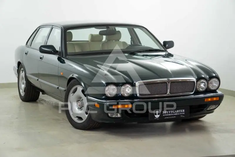 1997 Jaguar XJR