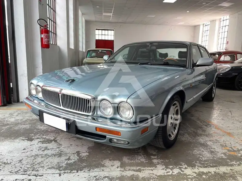 1997 Jaguar XJ